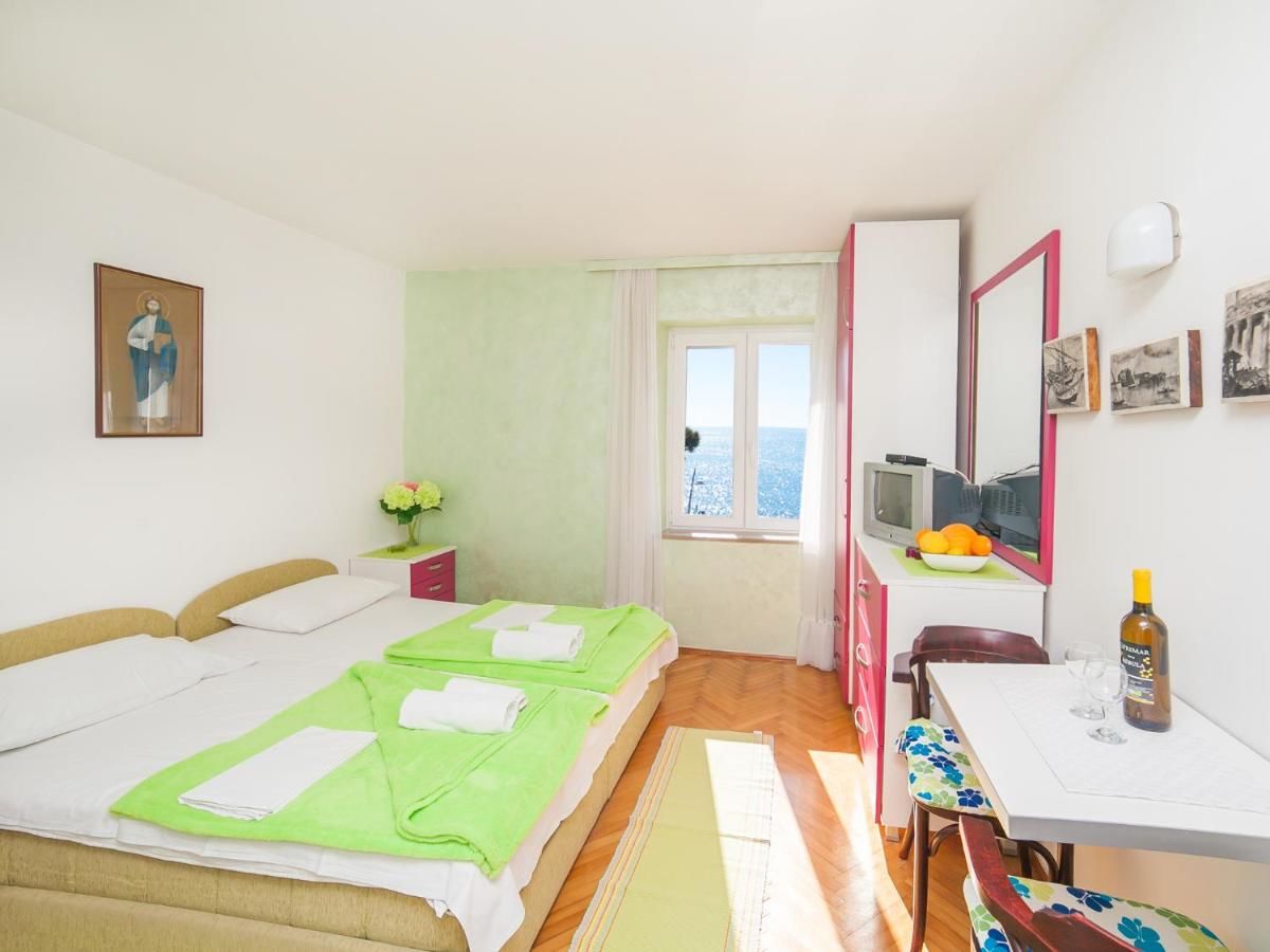 Апартаменты Apartments Adria Петровац
