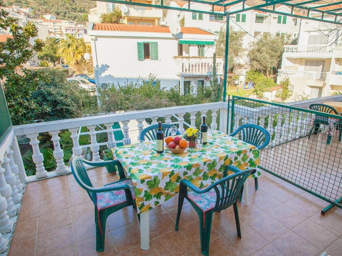 Апартаменты Apartments Adria Петровац