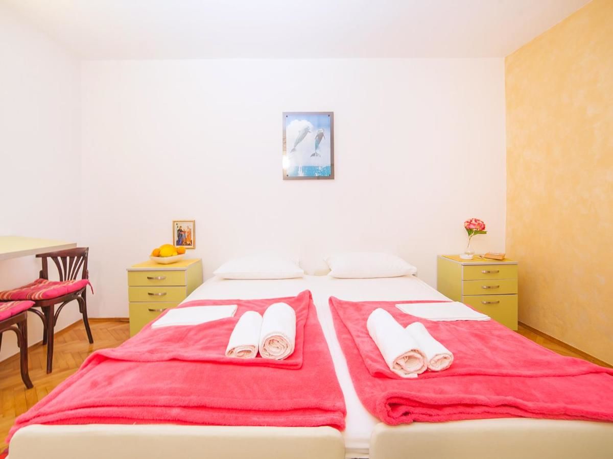 Апартаменты Apartments Adria Петровац