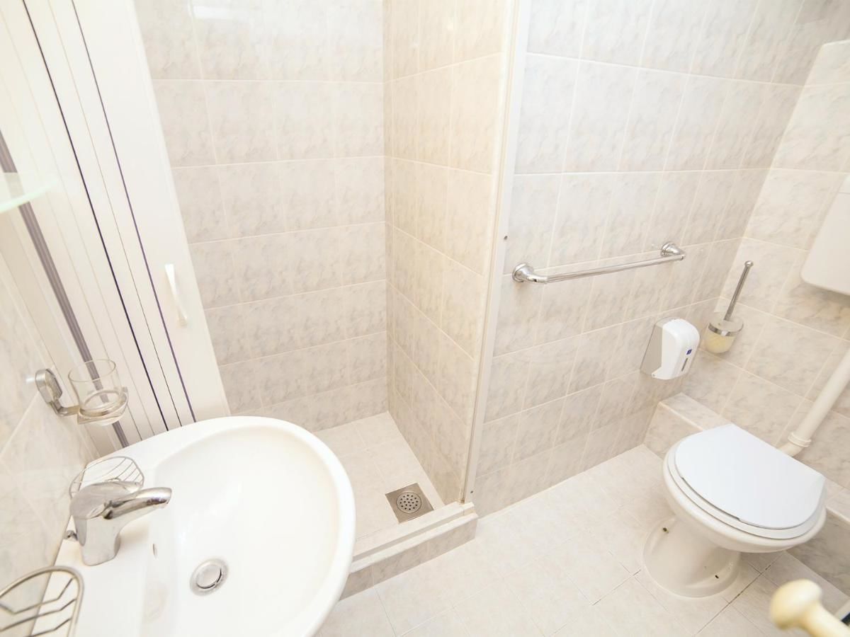 Апартаменты Apartments Adria Петровац